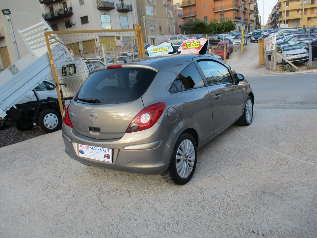 Opel Corsa 1.2 OK NEOPATENTATI 2011