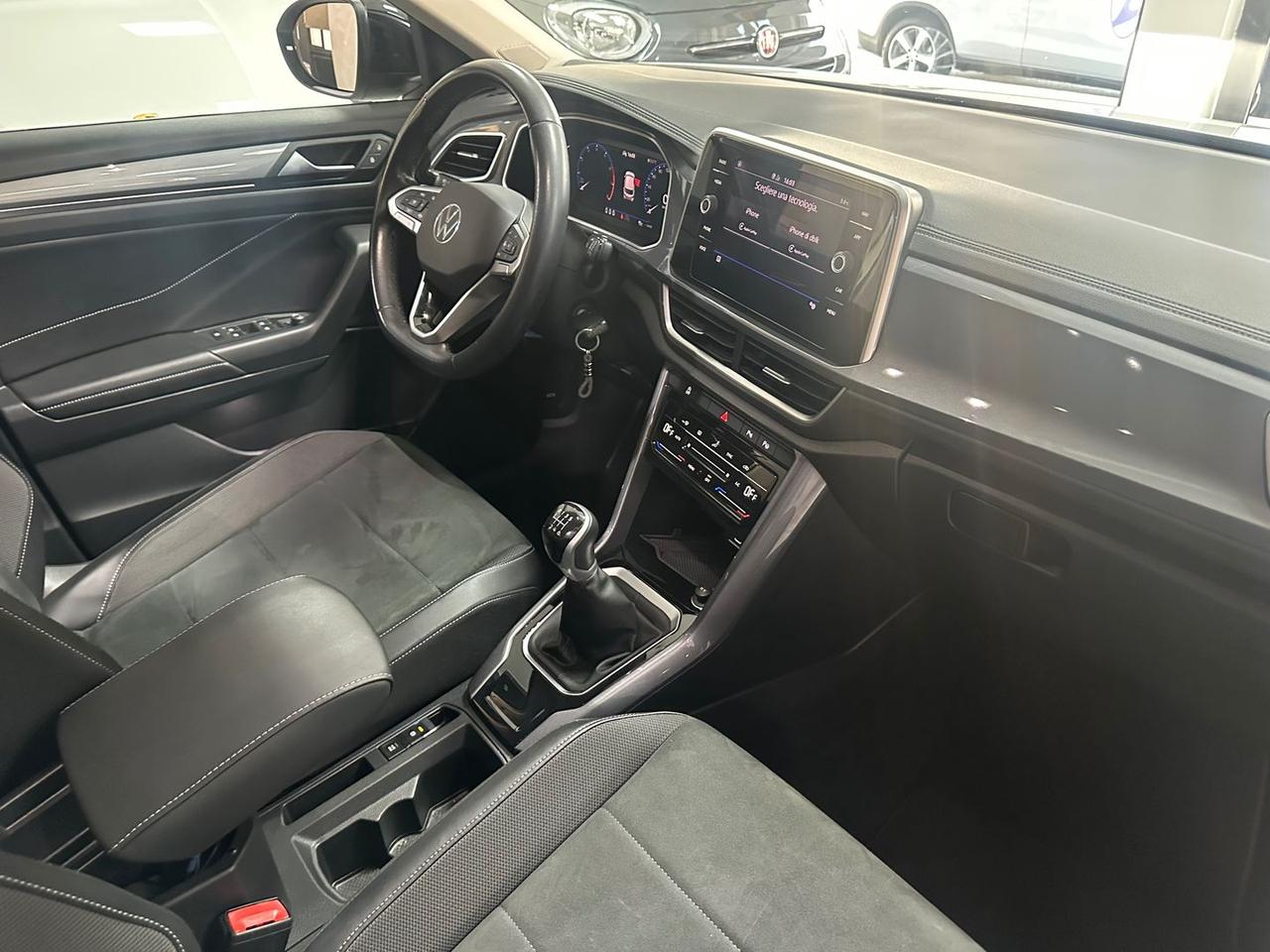 Volkswagen T-Roc Style 1.0 TSI #8540