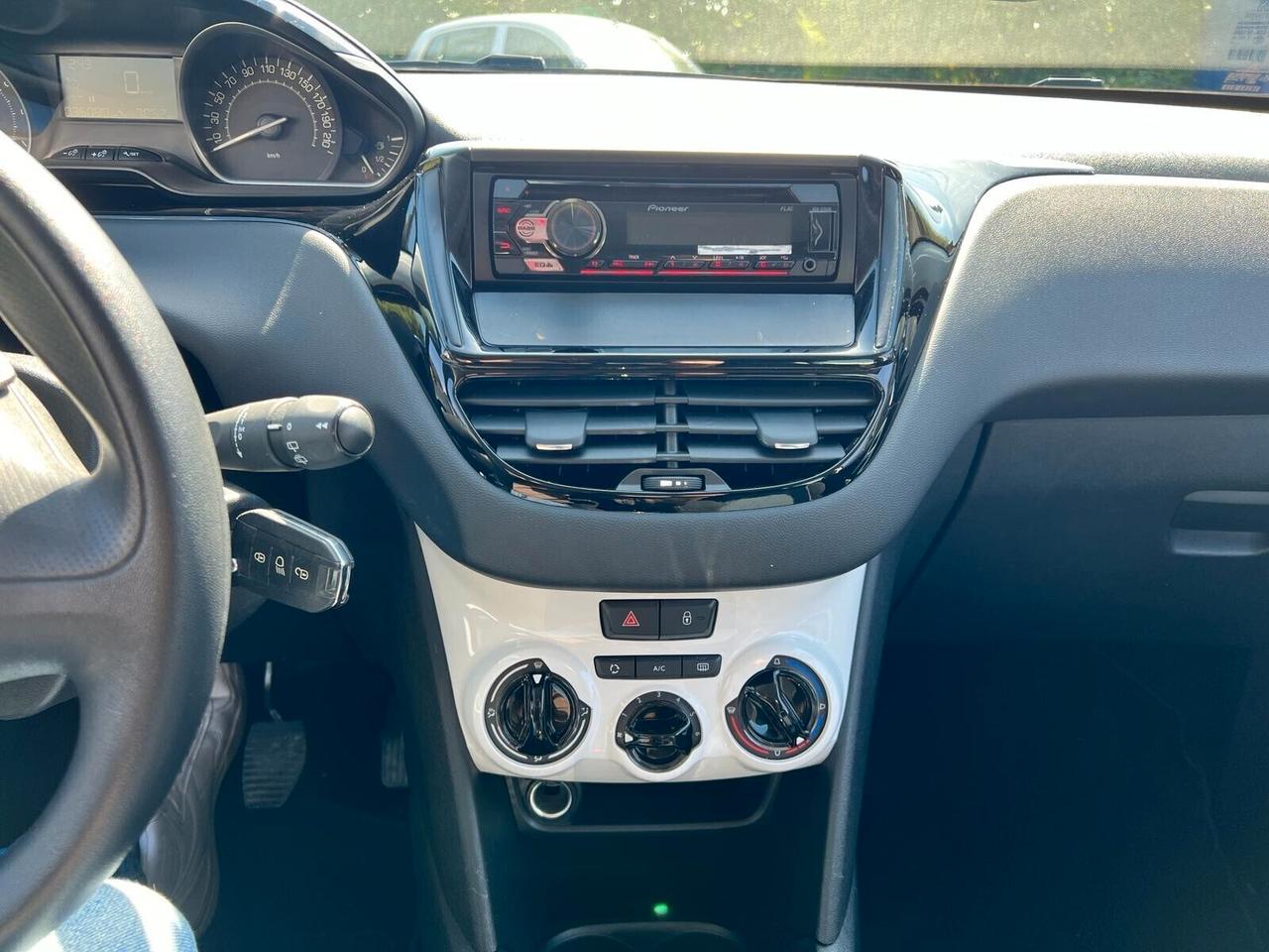 Peugeot 208 PureTech 68 5 porte Like