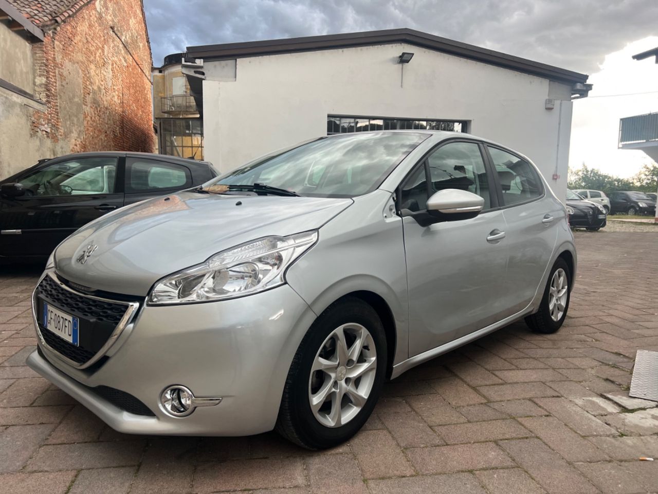 Peugeot 208 1.4 Vti 95 Cv 5p. Active