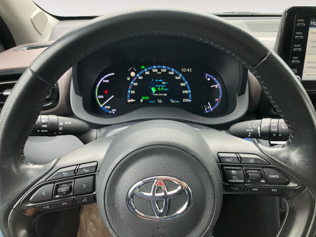 Toyota Yaris Cross 1.5h Lounge fwd 116cv e-cvt