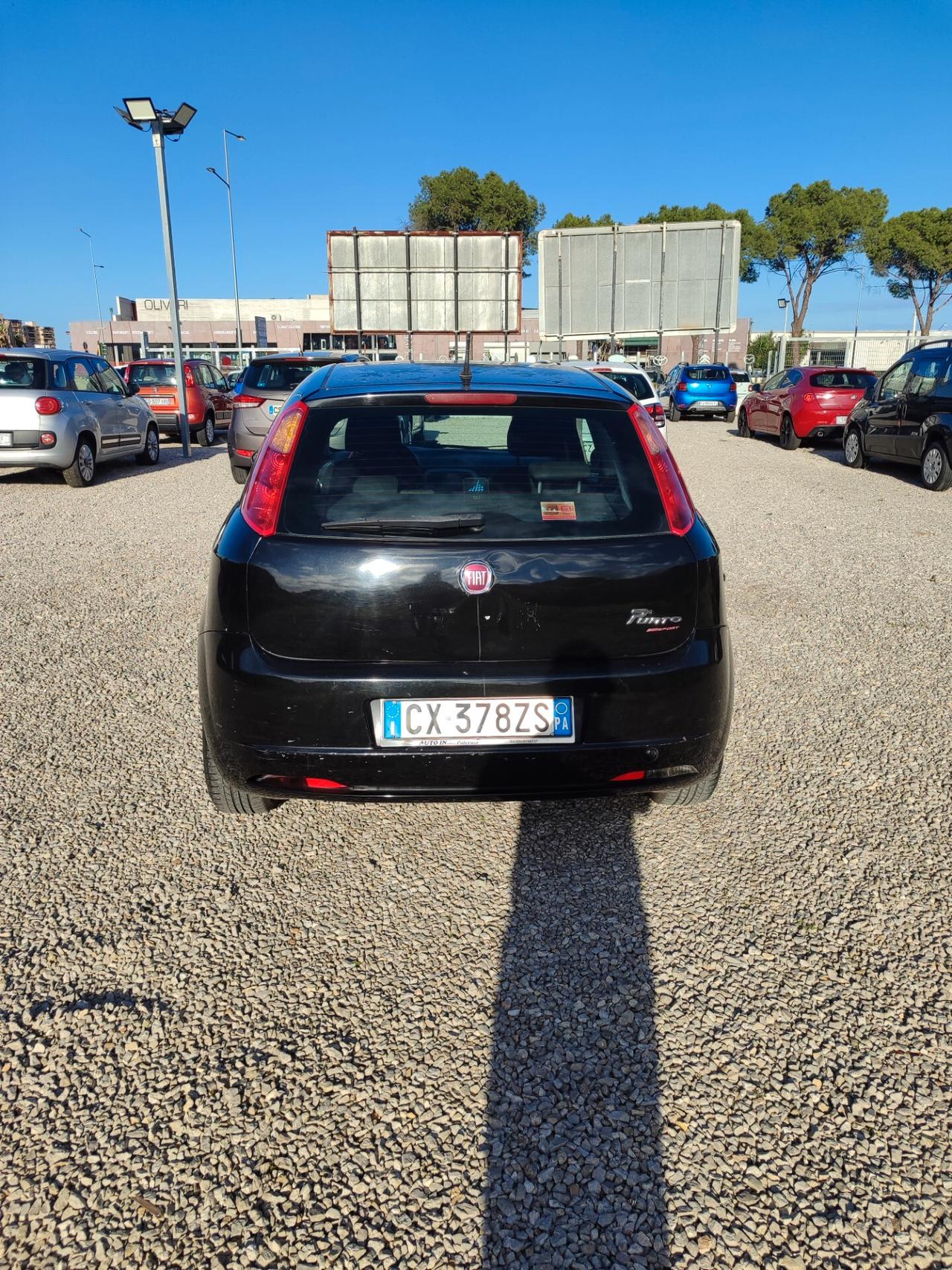 Fiat Punto 1.4 benzina GPL