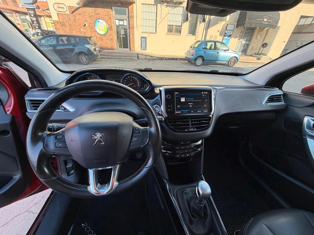 Peugeot 2008 BlueHDi 100 ALLURE