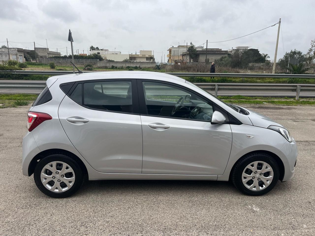 Hyundai i10 1.0 GPL Unipro 2016