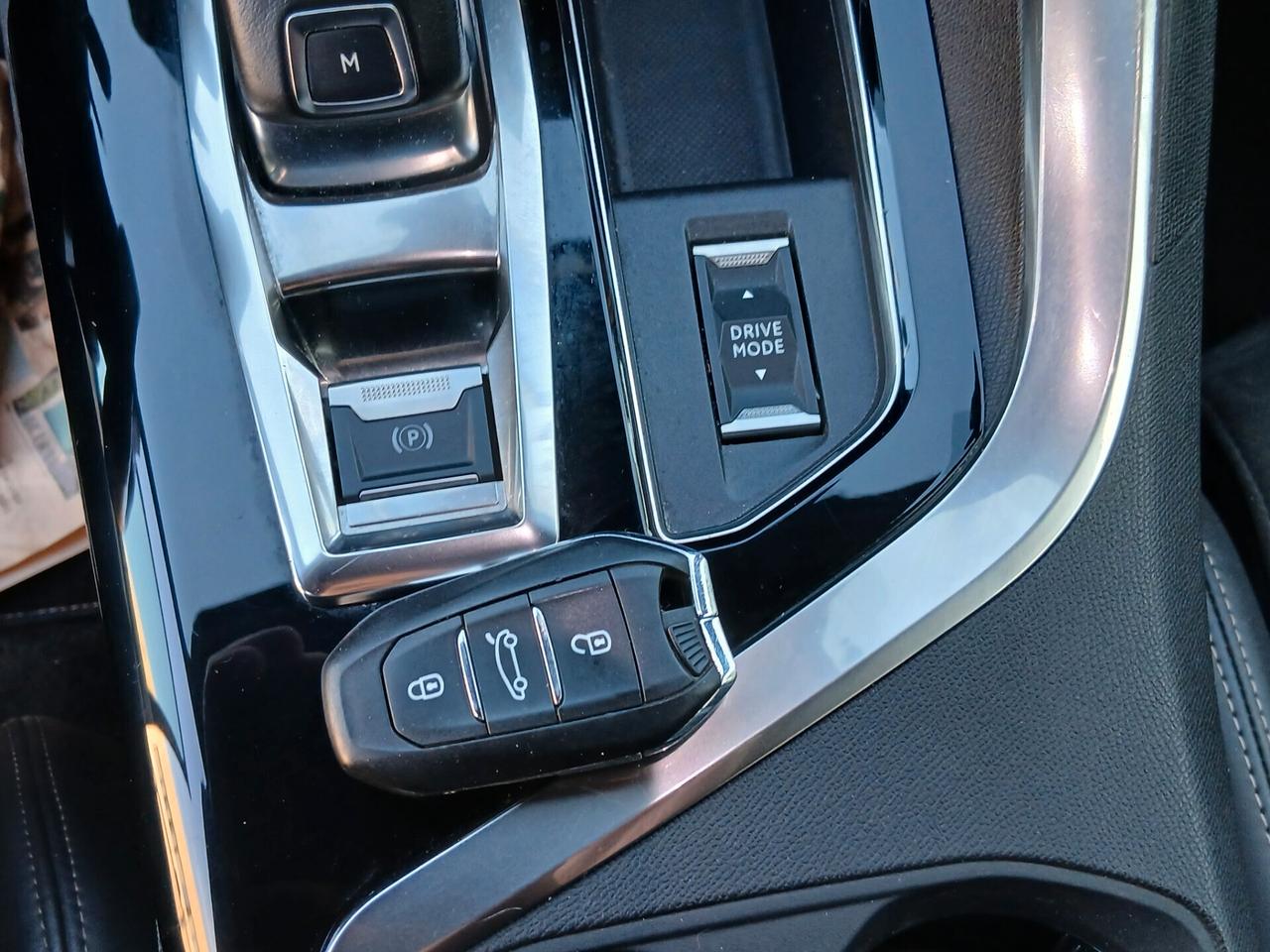 Peugeot 3008 BlueHDi 130 S&S EAT8 GT