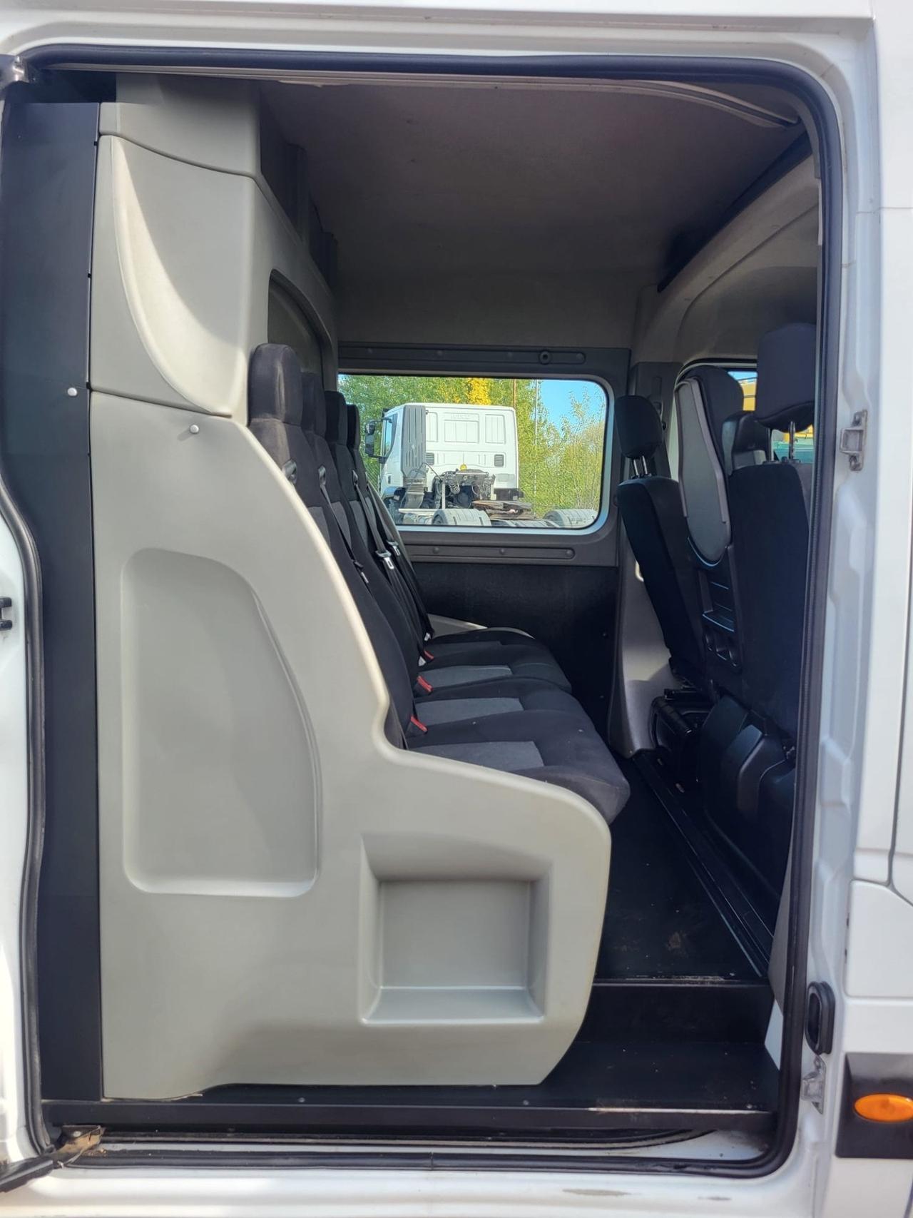 Nissan NV400 2.3 7 posti