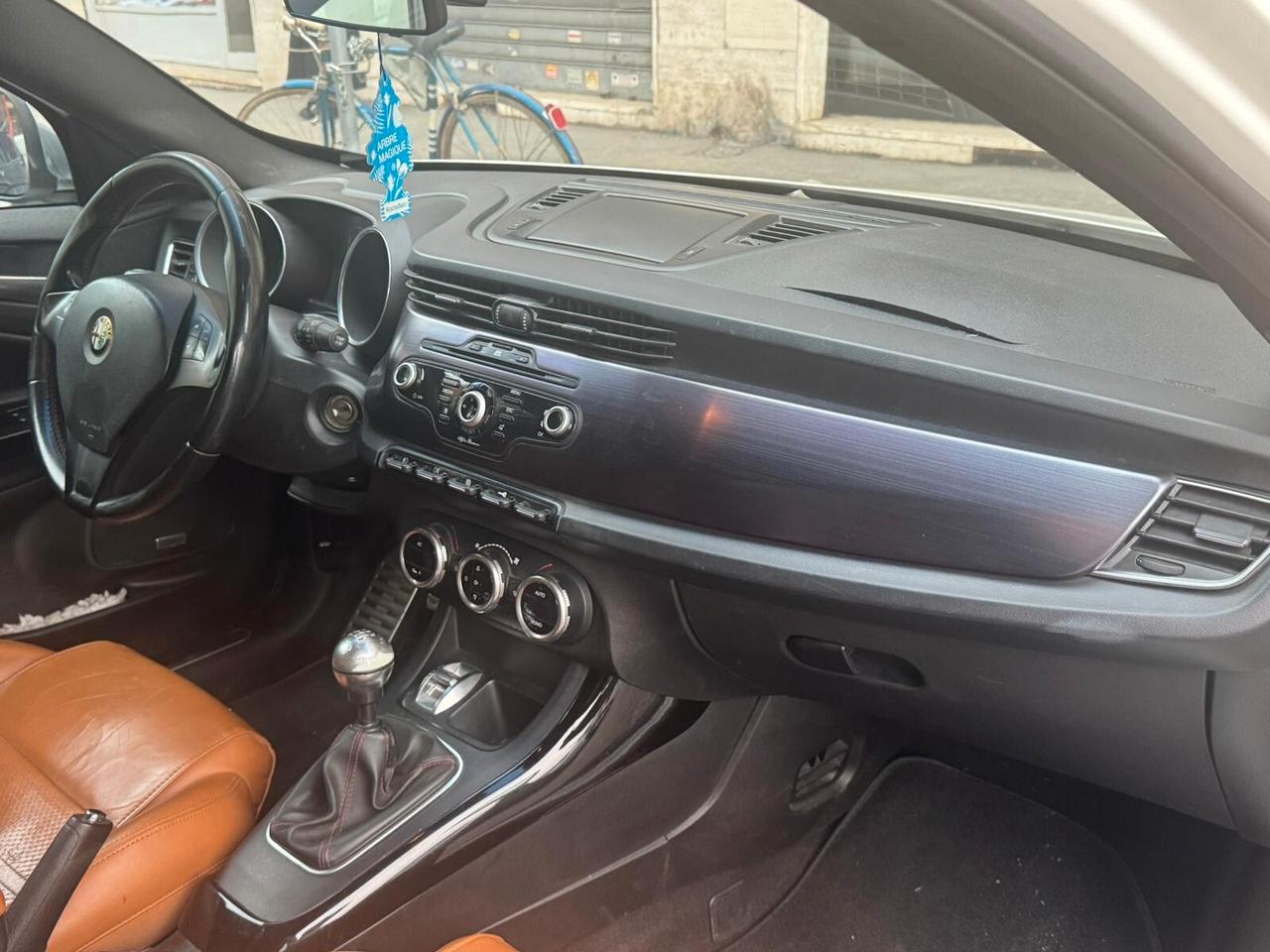 Alfa Romeo Giulietta 2.0 JTDm-2 170 CV Exclusive