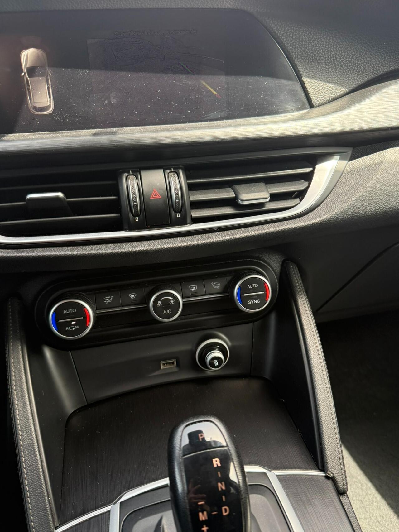 Alfa Romeo Stelvio 2.2 Turbodiesel 210 CV AT8 Q4 Executive