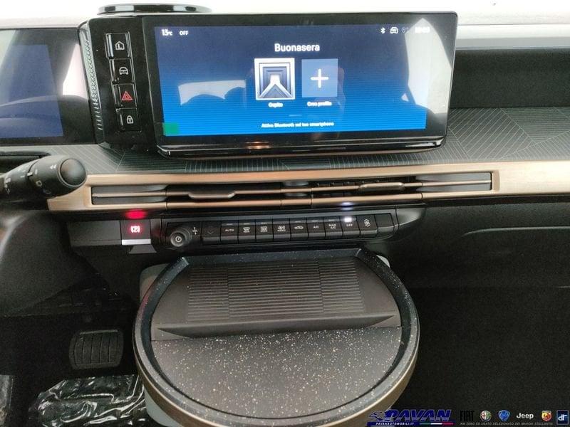 Lancia Ypsilon 1.2 Hybrid e-DCT