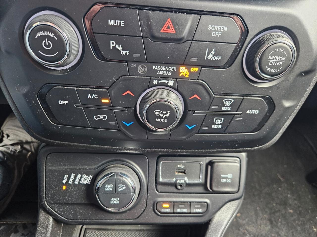 Jeep Renegade 1.3 T4 240CV PHEV 4xe AT6 Trailhawk