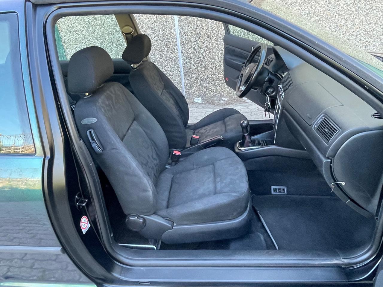 Volkswagen Golf 1.9 TDI/90 CV cat 3 porte