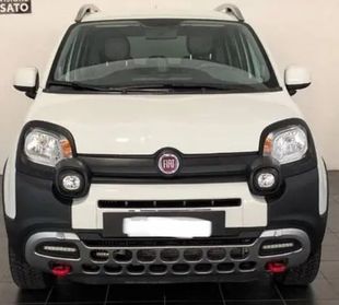 Solo da QUALITYCARS PESCARA Fiat Panda 1.0 FireFly S&S Hybrid City Cross