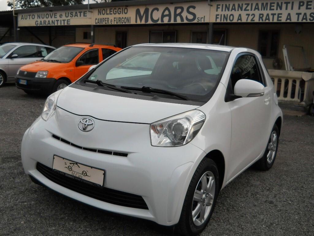 Toyota iQ TOYOTA IQ 1.4 DIESEL 66 KW 90 CV 6 MARCE OK NEO PATENTATI