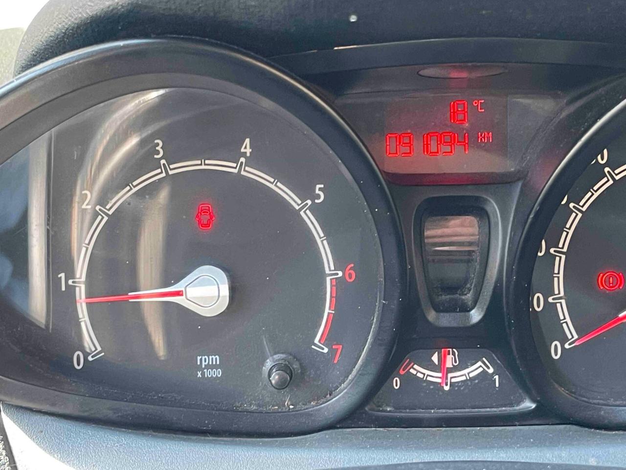 Ford Fiesta 1.2 82 CV 5 porte Titanium NEOPATENTATI