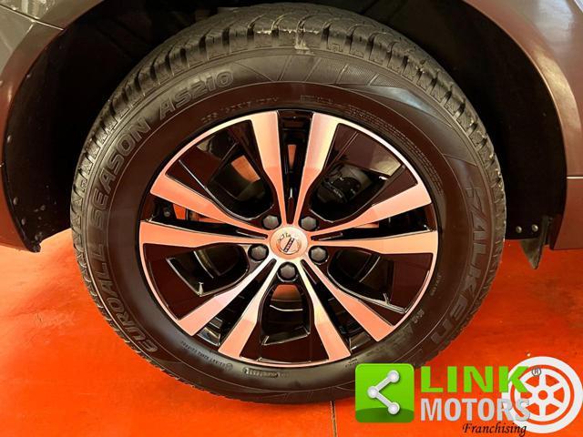 VOLVO XC60 B4 (d) Geartronic Momentum Pro TAGLIAND-GARANZIA