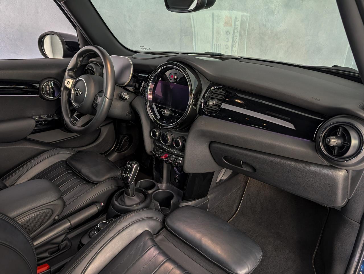 Mini Cooper 1.5 Automatic Cooper Yours