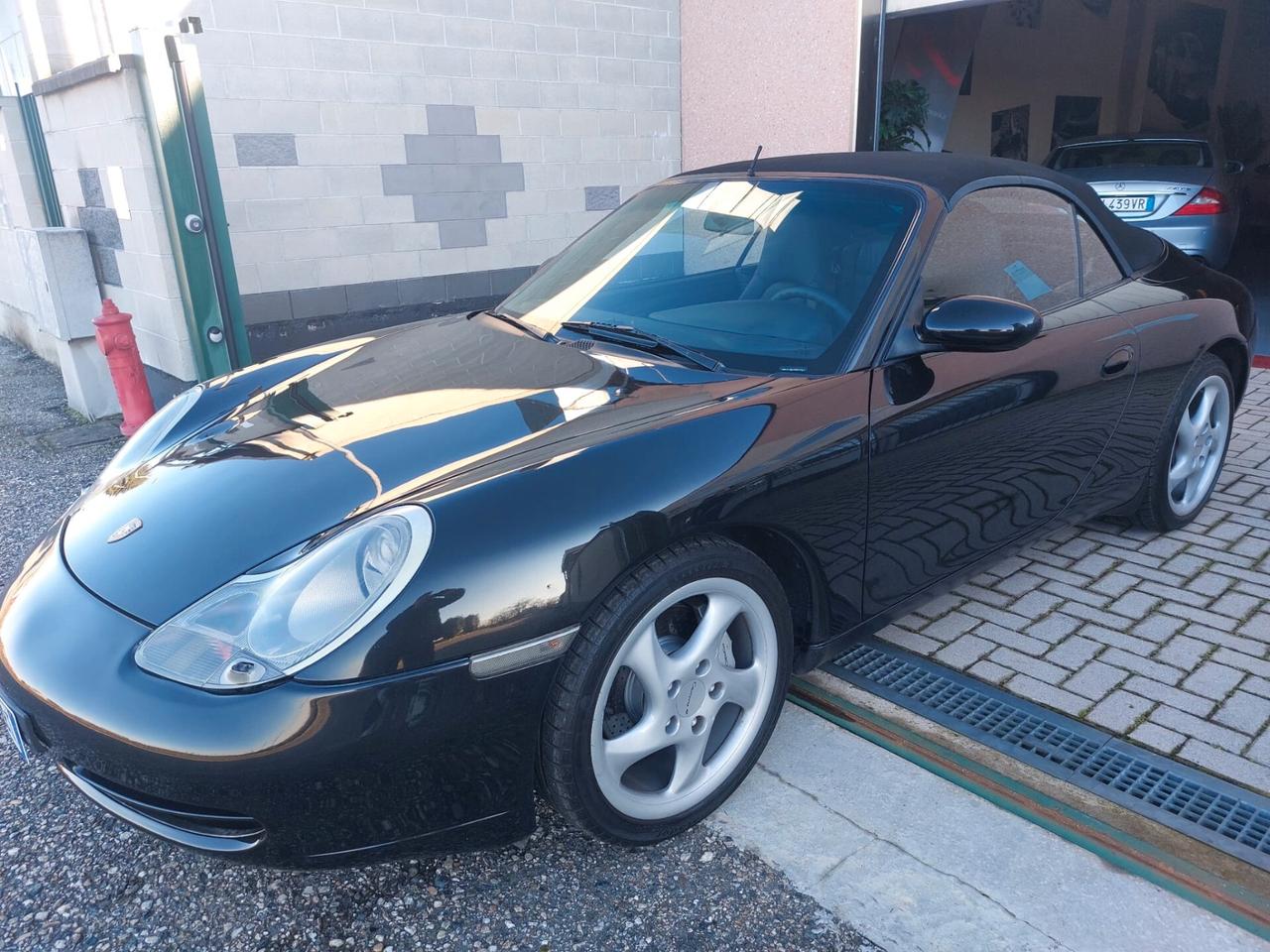 Porsche 996 CARRERA 4 3.4 300CV CABRIO ASI 3000 KM !!
