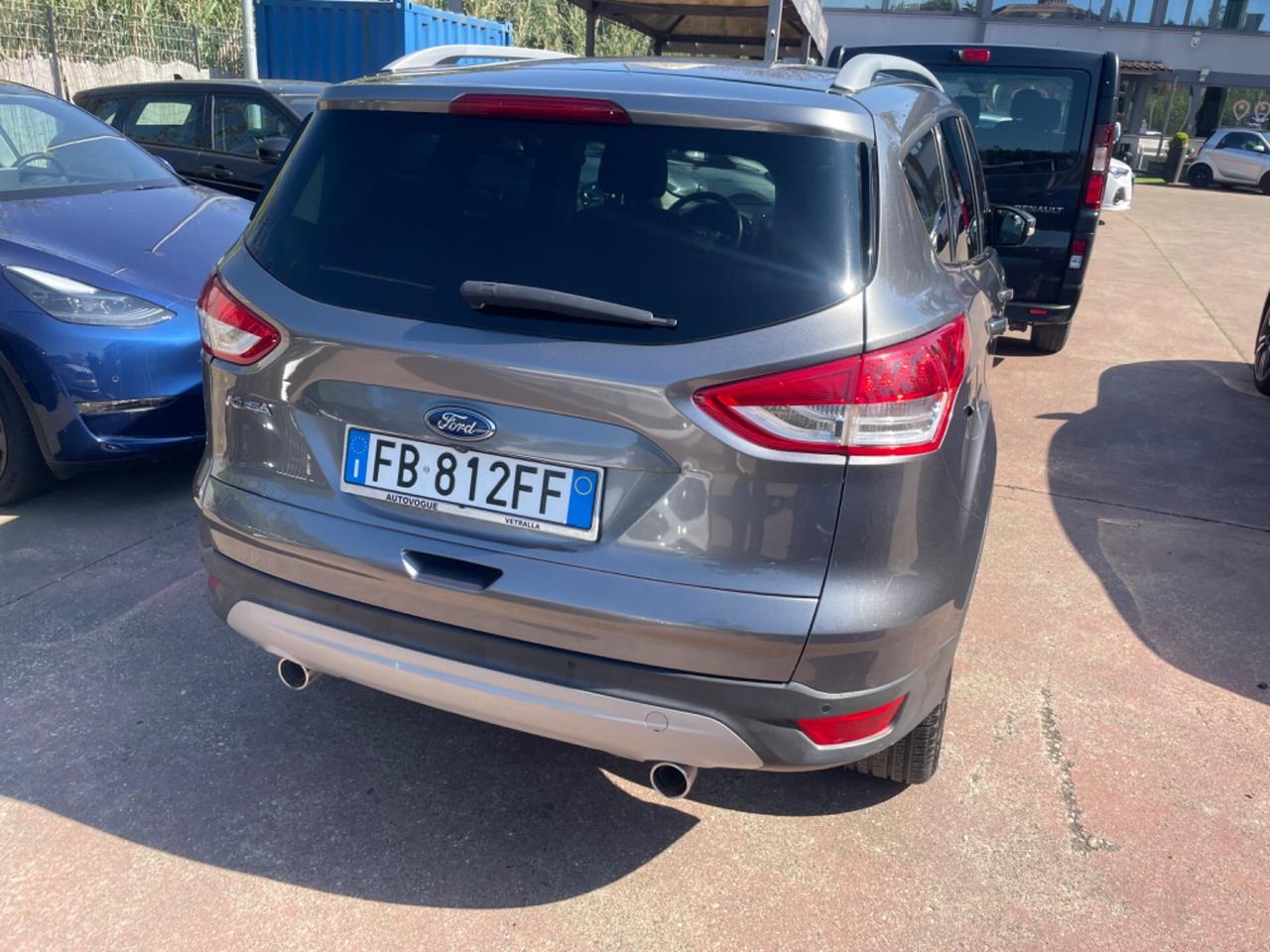 Ford Kuga 2.0 TDCI 140 CV 2WD Titanium