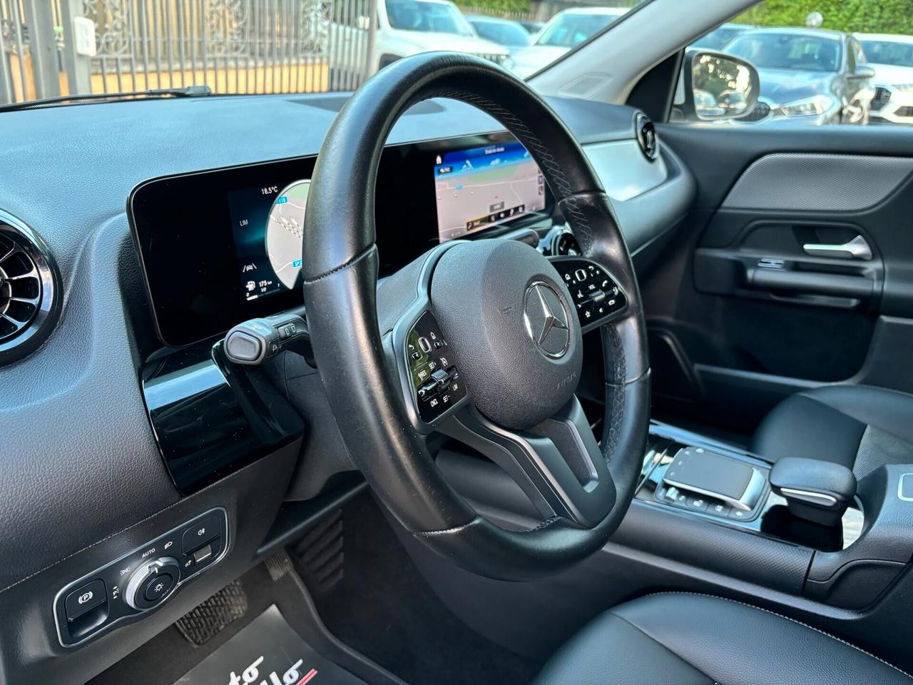 Mercedes-benz GLA 180 GLA 180 d Automatic Sport