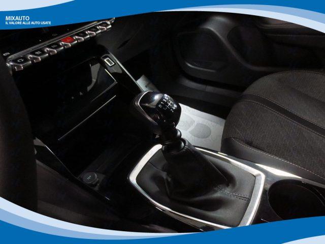 PEUGEOT 2008 1.2 PureTech 100cv Allure EU6
