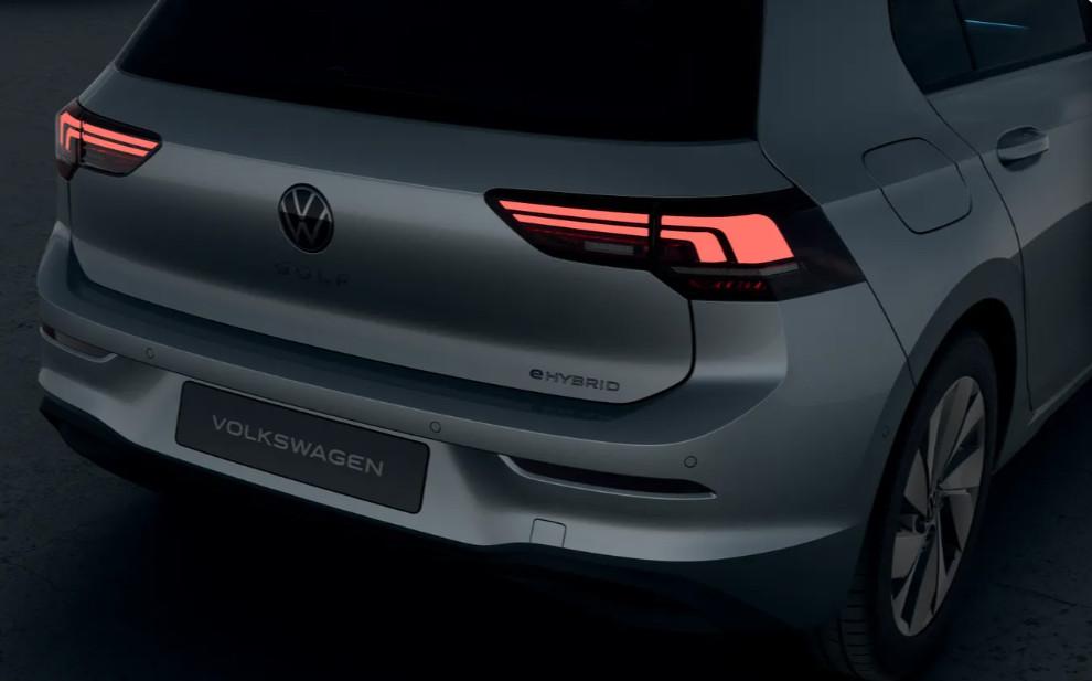 Volkswagen Golf 1.5 tsi ehybrid 204cv dsg