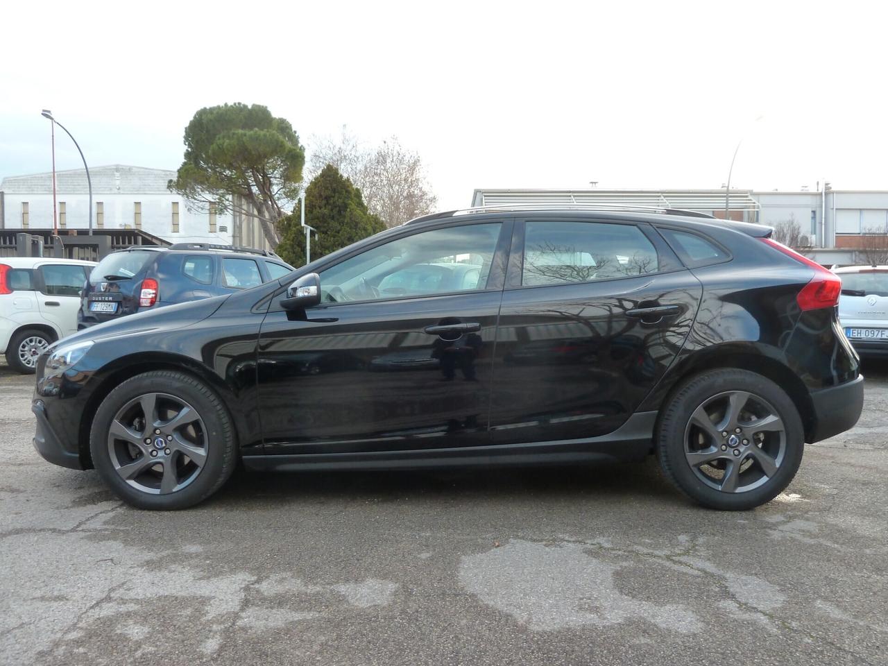 Volvo V40 Cross Country D2 1.6 Momentum