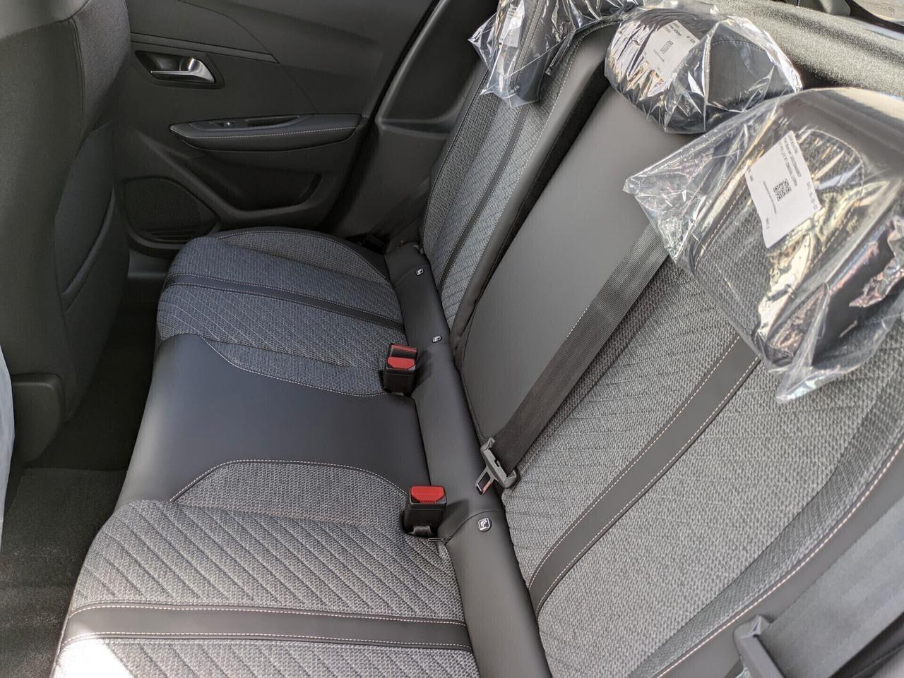 Peugeot 208 100 ALLURE