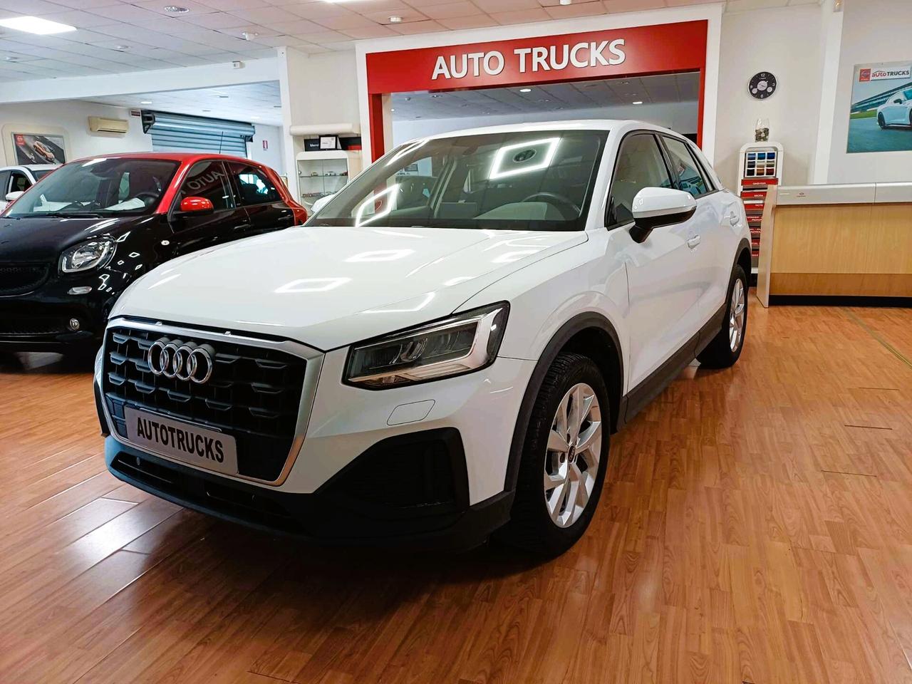 Audi Q2 30 TFSI Business Advanced