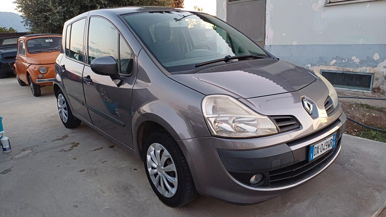 Renault Modus 1.2 16V Dynamique 2009