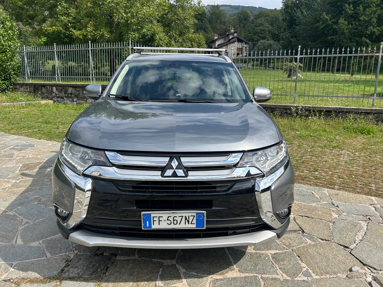 Mitsubishi Outlander 2.2 DI-D 4WD Instyle 7p.