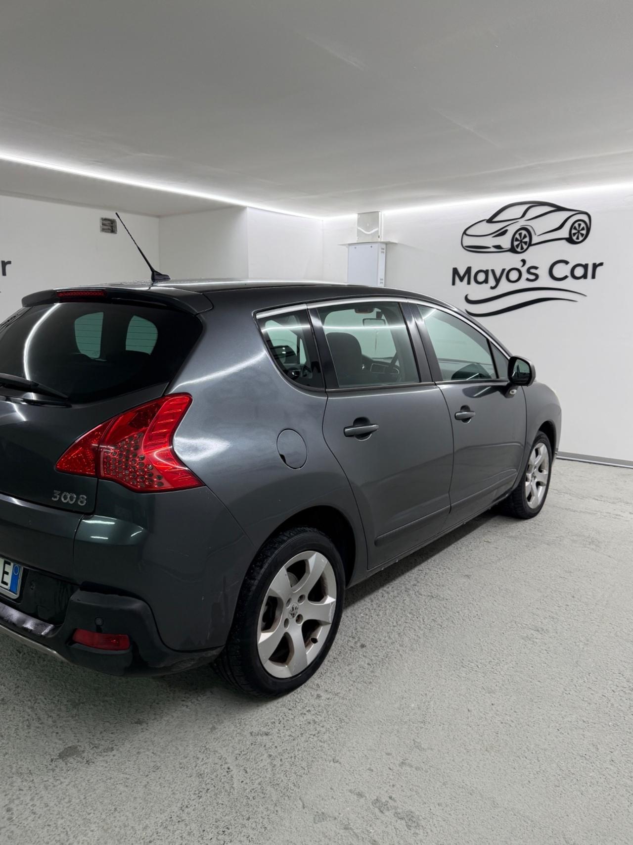 Peugeot 3008 (anno 2011)CAMBIO AUTOMATICO