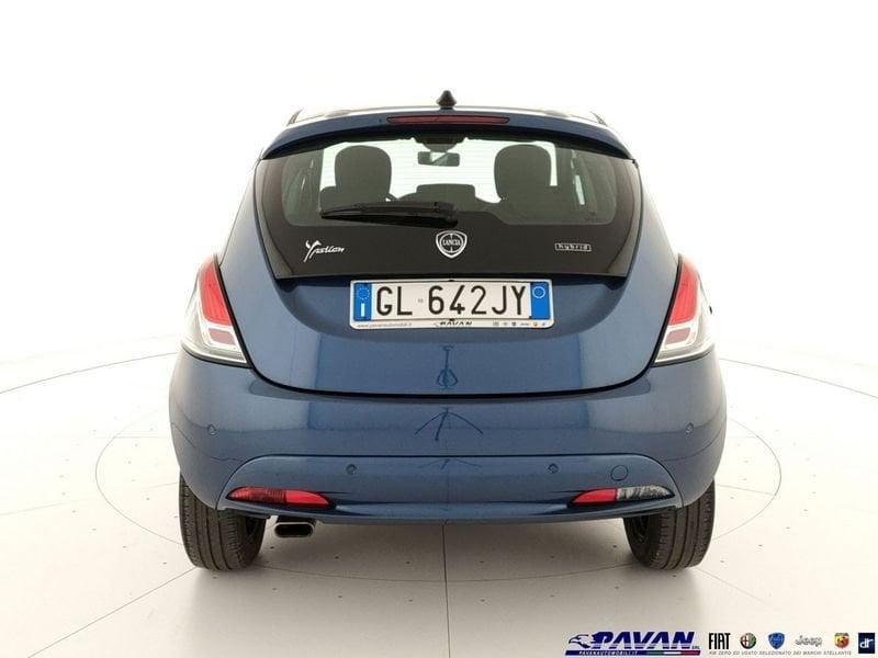 Lancia Ypsilon 1.0 FireFly 5 porte S&S Hybrid Gold