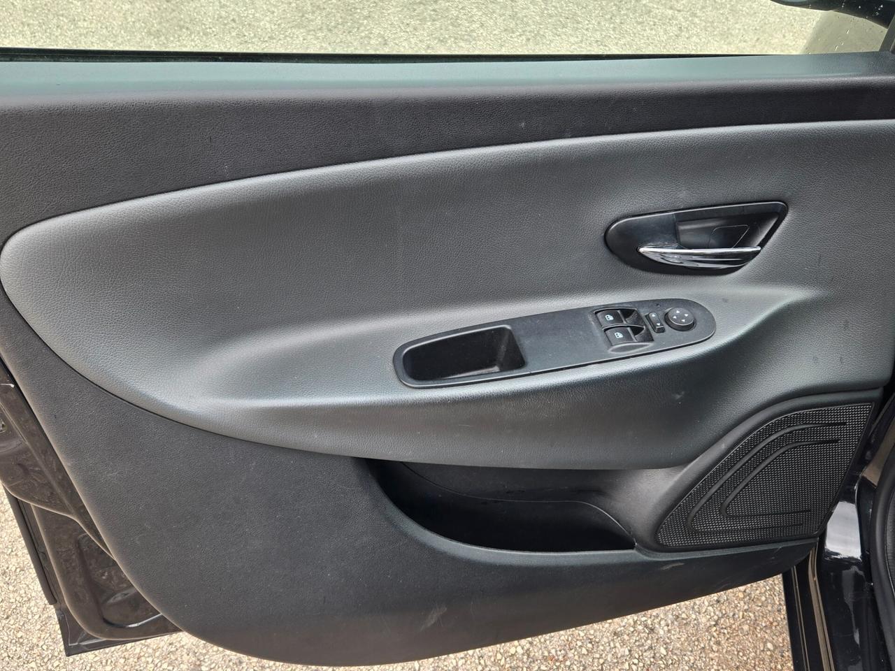 Lancia Ypsilon 1.2 69 CV Diva del 2011