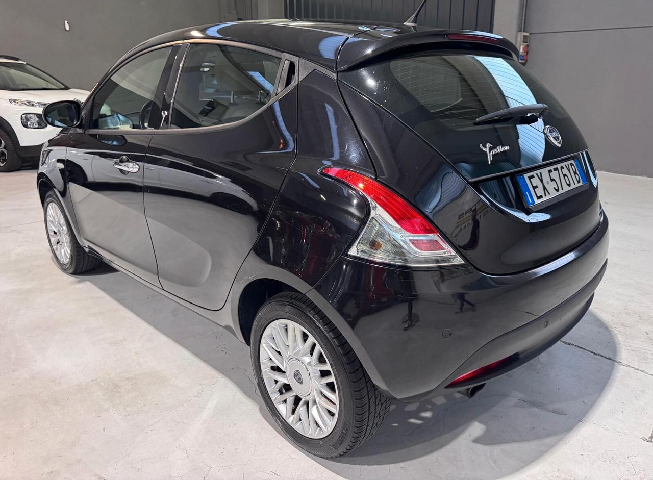 Lancia Ypsilon Benzina Cambio Automatico