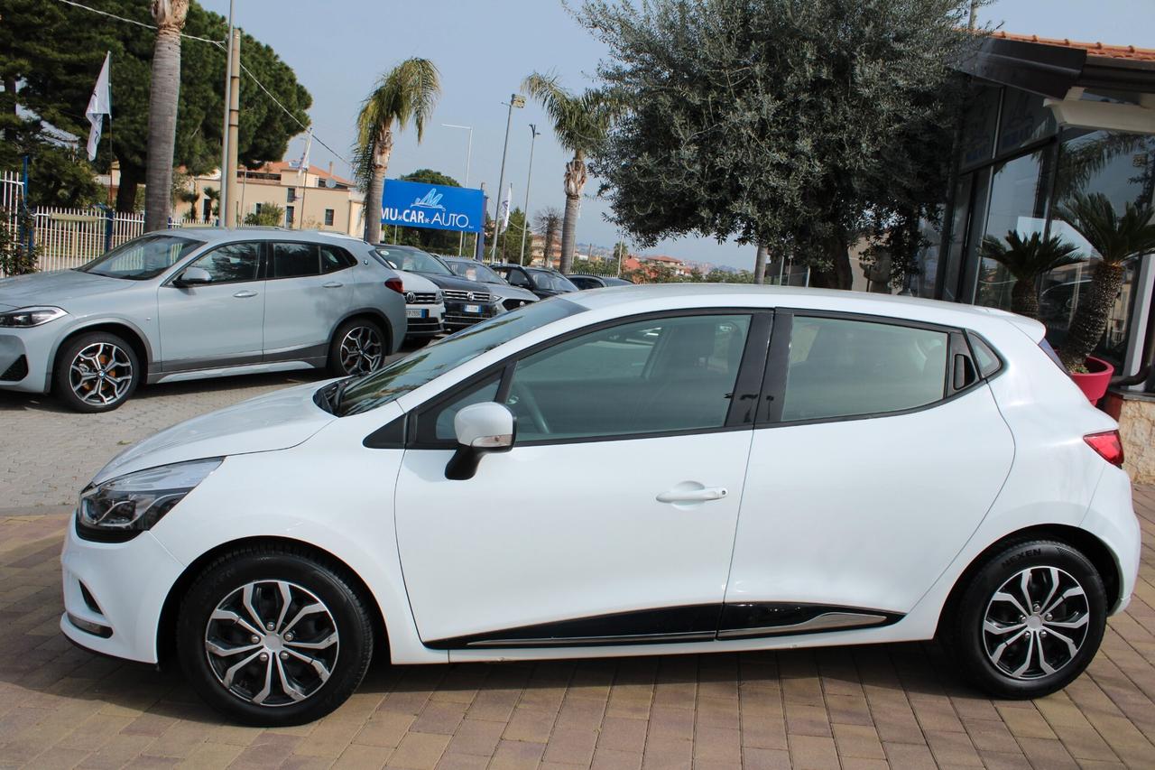 Renault Clio dCi 8V 75 CV 5 porte Duel