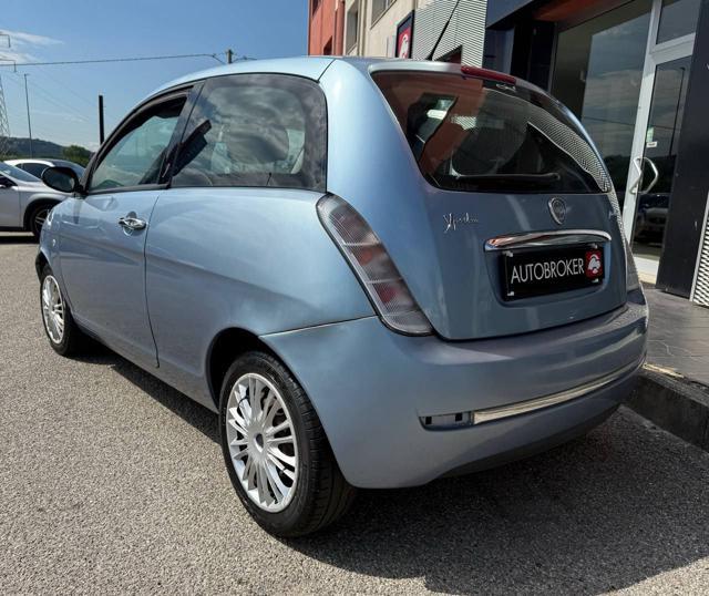 LANCIA Ypsilon 1.3 MJT 75 CV Oro
