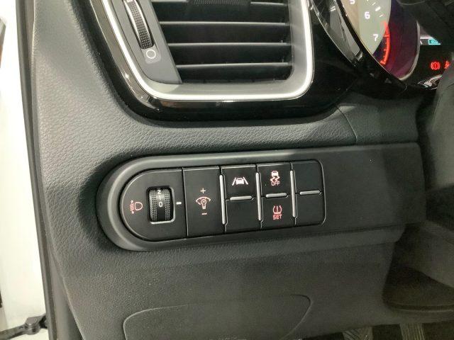 KIA XCeed 1.5 T-GDi 160 CV MHEV iMT Business