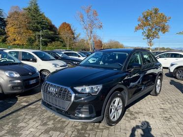 AUDI Q3 35 TFSI S tronic Business