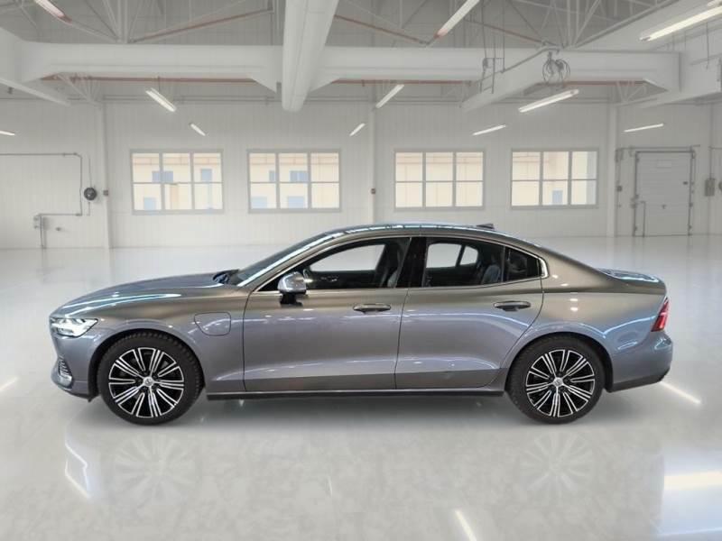 VOLVO S60 T8 PLUG-IN AWD AUTOM. RECH.INSCRIPTION 4 PORTE BERLINA