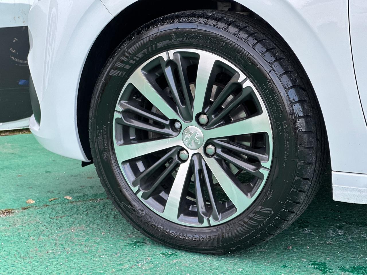 Peugeot 208 1.5 BlueHDI 75cv Allure 2017