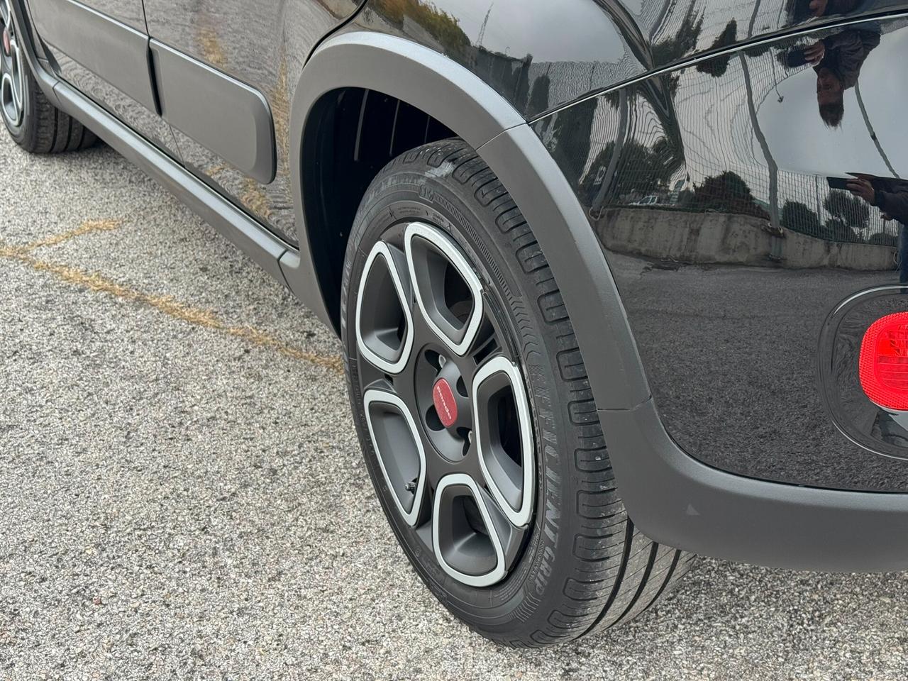 Panda 1.0 FireFly S&S Hybrid City Life km 65.000