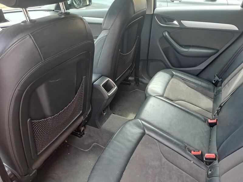 Audi Q3 2.0 TDI s line quattro tronic(150 CV)