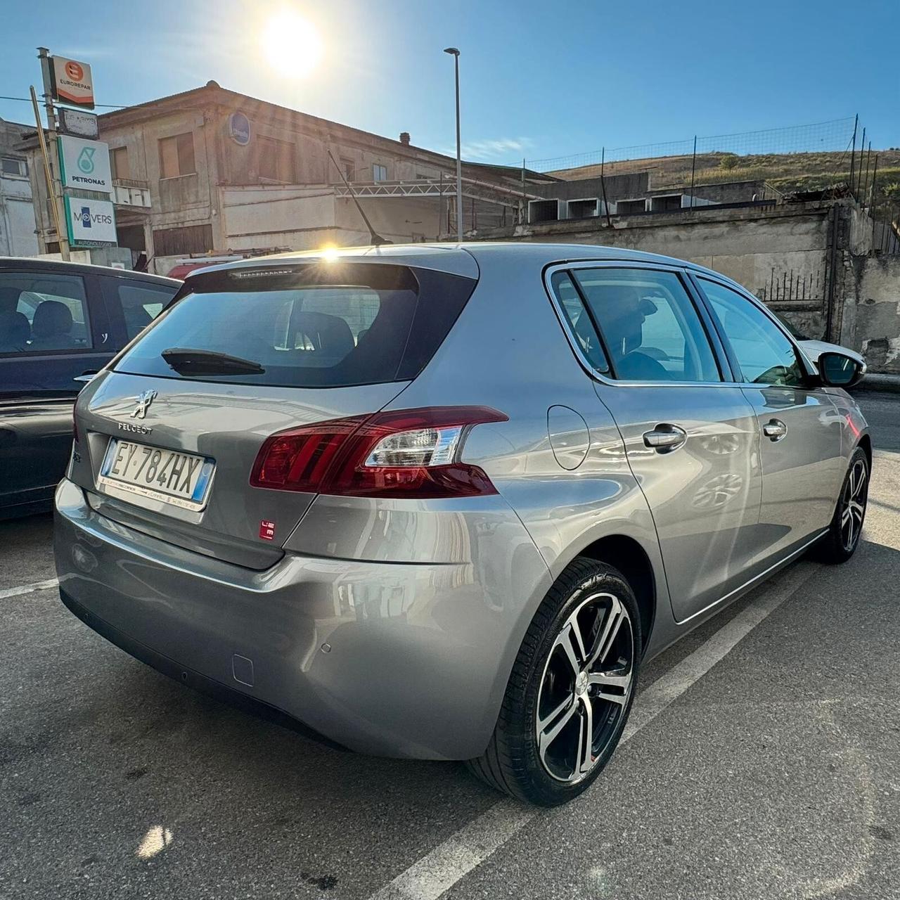 Peugeot 308 1.6 e-HDi 115 CV Stop&Start Allure