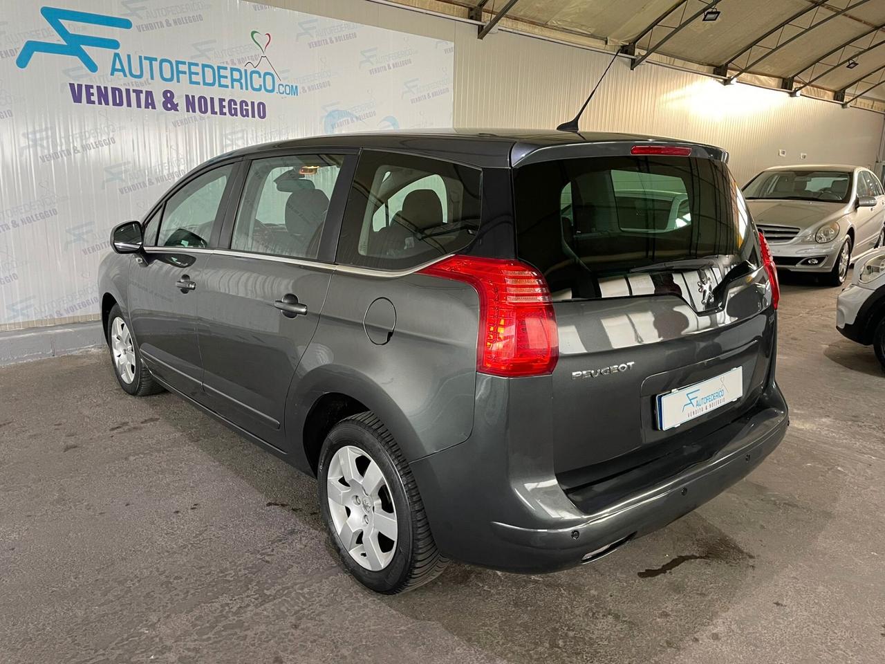 Peugeot 5008 1.6 Hdi 112cv Business