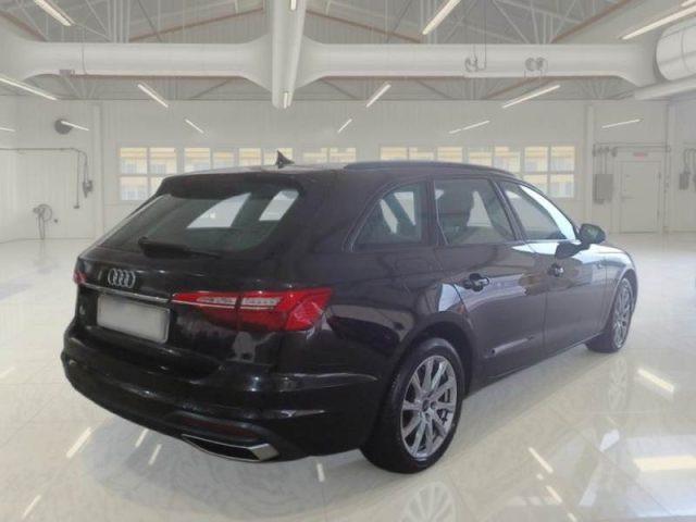 AUDI A4 Avant 30 TDI/136 CV S tronic Business