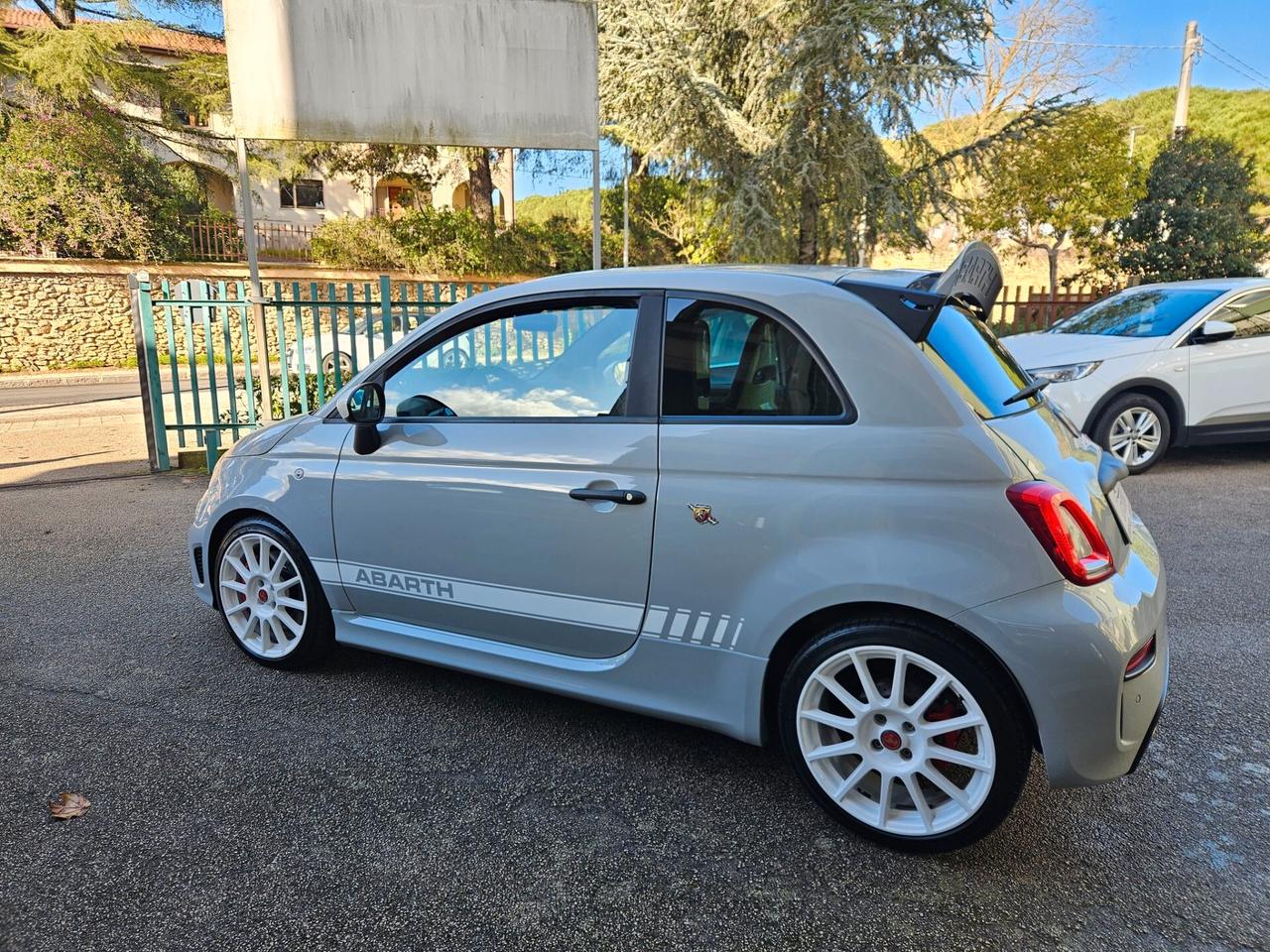 Abarth 695 EsseEsse 1.4 Turbo T-Jet 180 CV