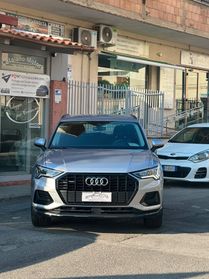Audi Q3 40 TDI quattro S tronic Business Advanced