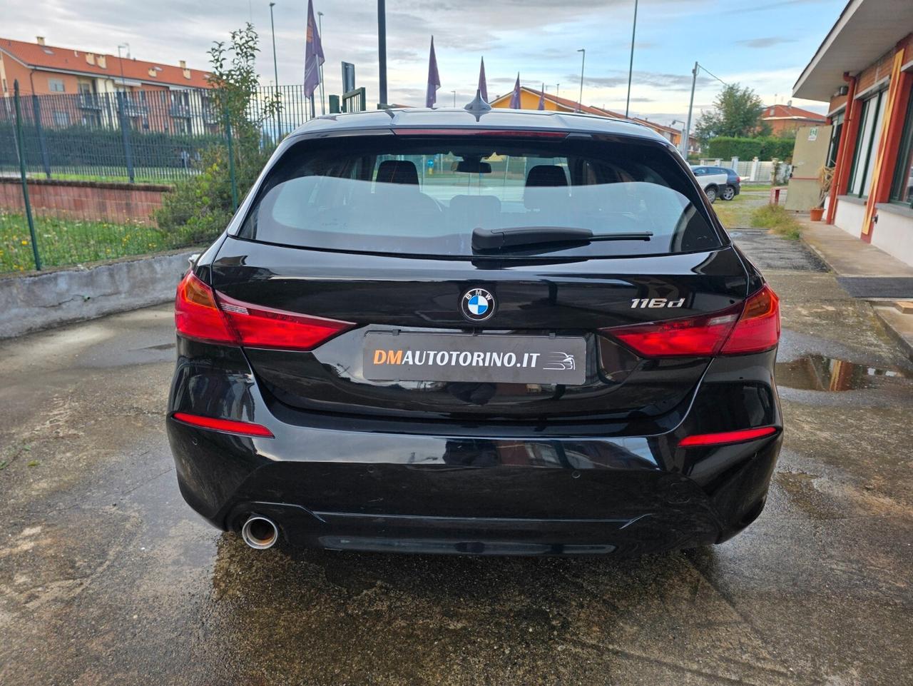 Bmw 116 116d 5p. Advantage