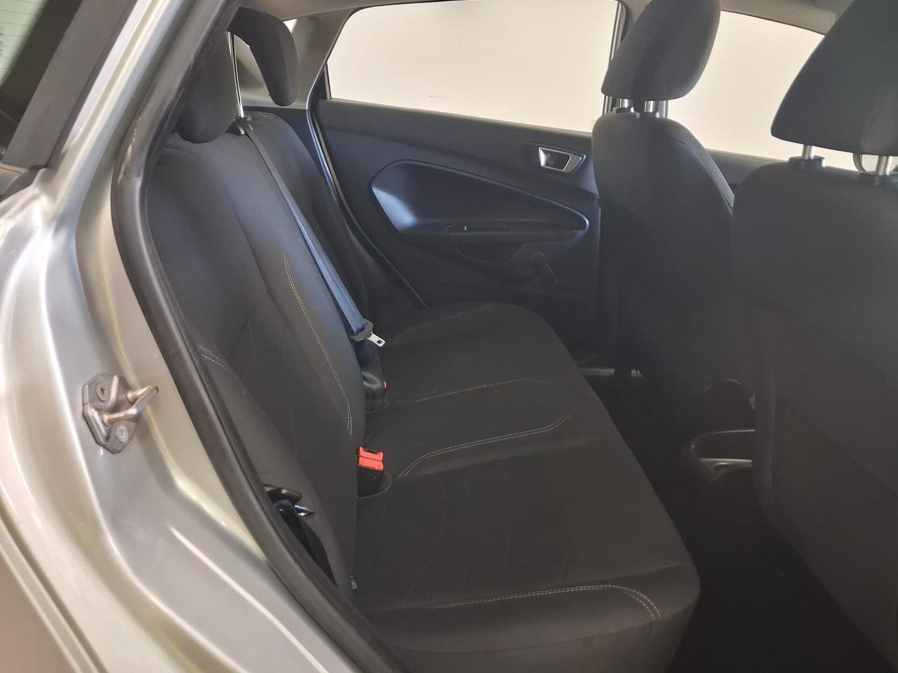 Ford Fiesta 1.5 TDCi 75CV 5 porte 2013 unico prop