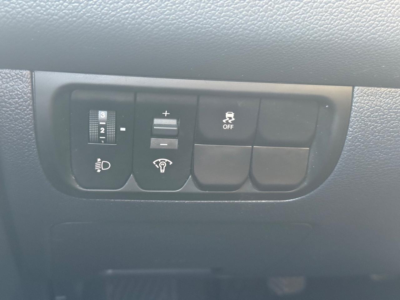 Kia Rio 1.1 CRDi 5p. Cool